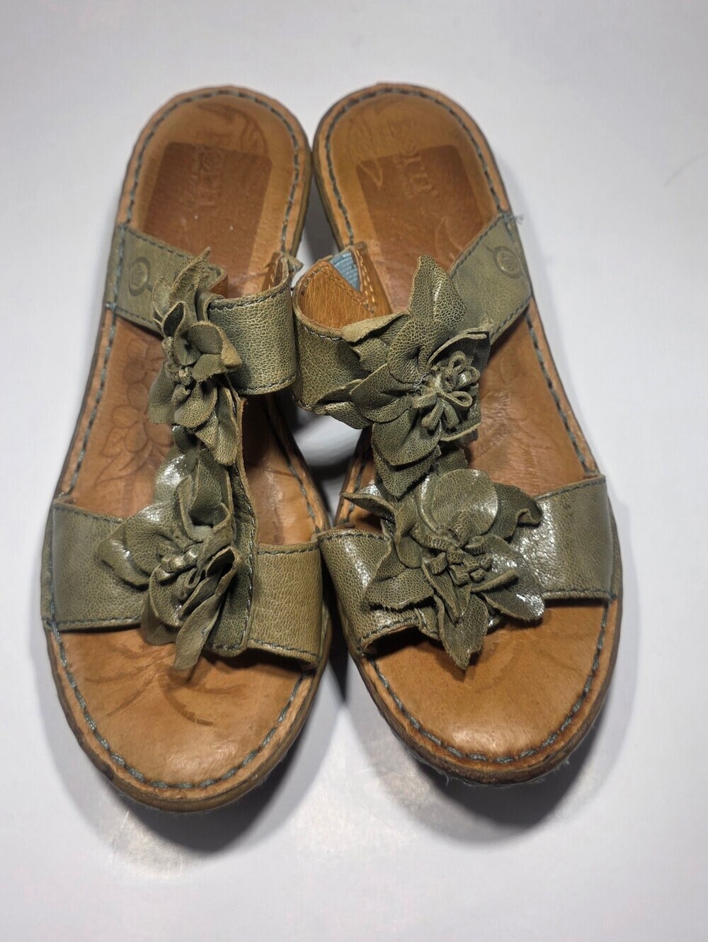 Born Leather Floral Wedge Sandals Women's Size 7 Green Comfort Slide Sandals